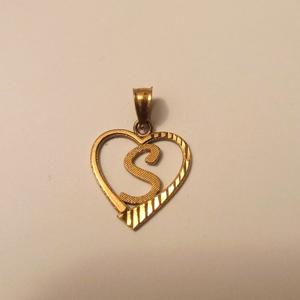 10k gold charm